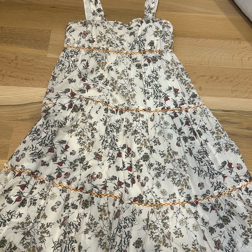 Max Studio White Floral Dress